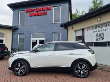 Peugeot 3008 II Plug-In Hybrid Facelifting 1.6 HYBRID4 300KM 2022 Peugeot 3008 hybrid, zdjęcie 4