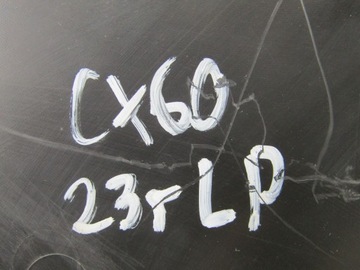 CX-60 23R KRYT LEVÝ PŘEDNÍ NÁRAZNÍKU PODBĚH LEVÉ KBB356115