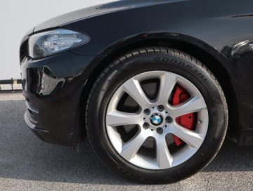 BMW Seria 5 F10-F11 Touring Facelifting 525d 218KM 2015 BMW 5 525d xDrive, 214 KM, 4X4, Automat, Navi, zdjęcie 14