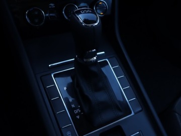 Skoda Superb III Kombi Facelifting 1.5 TSI 150KM 2020 Skoda Superb 1.5 TSI, Salon Polska, Automat, zdjęcie 18