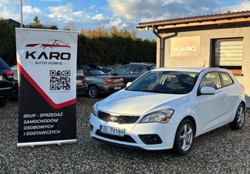 Kia Ceed I Hatchback 5d Facelifting 1.6 CRDi VGT 115KM 2011 Kia Ceed 2011 r. 1.6 Diesel 116KM