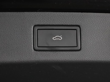 Volkswagen Arteon Fastback Facelifting 2.0 TDI 200KM 2021 Volkswagen Arteon R-line | DCC | Panorama | Hak |, zdjęcie 29