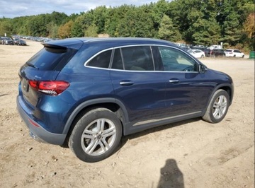 Mercedes GLA II 2021 Mercedes-Benz GLA 2021 MERCEDES-BENZ GLA 250 4MATIC 2.0 Benzyna 221KM, zdjęcie 4