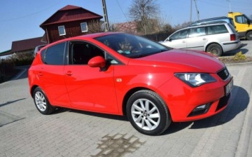 Seat Ibiza IV Hatchback 5d Facelifting 1.4 85KM 2015 Seat Ibiza 1.4 MPI 92 TYS KM Oryginal Lakier 2 KPL KOL Grzane Fotele Sprow, zdjęcie 6