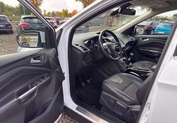 Ford Kuga II SUV 1.6 EcoBoost 150KM 2014 Ford Kuga 1.6B 150KM tytanium stan bdb polskora 1.6 Benzyna 150KM, zdjęcie 6