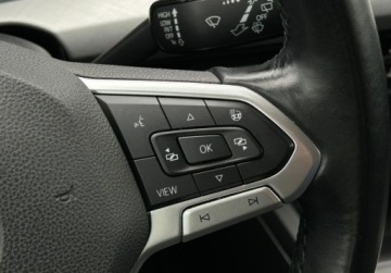 Volkswagen Golf VII Hatchback 5d Facelifting 1.5 TSI BMT 130KM 2020 Volkswagen Golf Life Pakiety, ACC, ergoActive z masazem, Kamera, Indukcja, zdjęcie 21