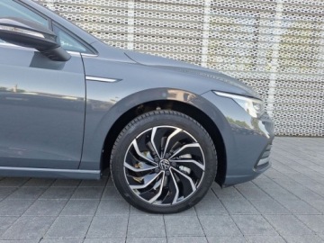 Volkswagen Golf VIII Variant 2.0 TDI 150KM 2024 Volkswagen Golf Variant VIII 2.0TDI 150KM Style DSG ergoActiveTempACCKam.C, zdjęcie 30