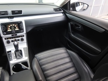 Volkswagen CC 2.0 TSI 210KM 2013 VW CC 2.0 TSI, DSG, Skóra, Navi, Xenon, Bi-Xenon, zdjęcie 7