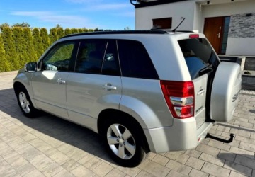 Suzuki Grand Vitara II SUV 5d Facelifting 2.4 VVT 169KM 2011 Suzuki Grand Vitara Suzuki Grand Vitara 2.4 BenzynaLPG 169KM, zdjęcie 4