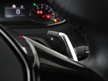 Peugeot 2008 II SUV 1.2 PureTech 130KM 2021 Peugeot 2008 automat LED klima auto kamera i, zdjęcie 33