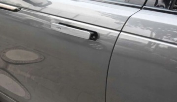 Land Rover Range Rover Velar SUV 2.0 Si4 300KM 2017 Land Rover Range Rover Velar Land Rover Range Rover Velar R-Dynamic SE Fak, zdjęcie 23