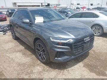 Audi Q8 2020 Audi Q8 Premium Plus 55 TFSI quattro 3.0 Benzyna 335KM, zdjęcie 2