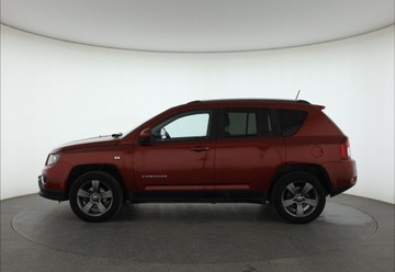 Jeep Compass I SUV Facelifting 2013 2.0 156KM 2014 Jeep Compass 2.0, Salon Polska, Serwis ASO, zdjęcie 2