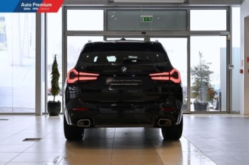 BMW X3 G01 SUV Facelifting 2.0 30i 245KM 2022 BMW X3 xDrive30iFV23Fotele SportoweService InclusiveSkorzana Kierownica, zdjęcie 18