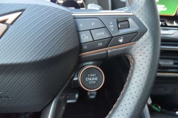 Cupra Leon II Sportstourer Facelifting 1.5 eTSI MHEV 150KM 2025 Cupra Leon 1.5TSI 150KM DSG Pakiety Ambiente Kamera Martw.Pole Podgrz.fote, zdjęcie 14