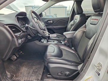 Jeep Cherokee V 2022 Jeep Cherokee 2022 r., 3,2L TRAILHAWK 3.2 Benzyna 271KM, zdjęcie 7