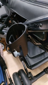 Оригинальный подстаканник, бутылочка для воды или бутылка для коляски Junama.