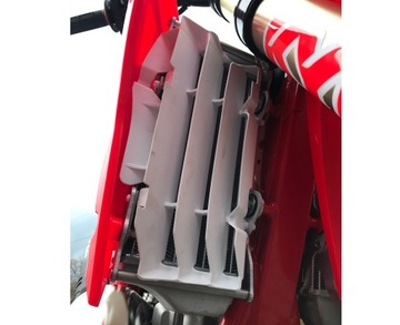 Osłony chłodnic wentylator BETA RR 2023-2020 2T4T