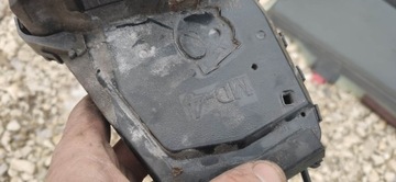KL ZÁMEK LEVÝ ZADNÍ PRIUS II 03-09 4 PIN