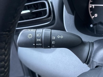 Toyota Yaris IV Hatchback 1.0 VVT-i 72KM 2022 Toyota Yaris 1.0 Comfort IV (2020-) 1.0 Comfort, zdjęcie 19