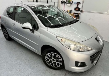 Peugeot 207 Hatchback 5d 1.4 75KM 2010 Peugeot 207 1,4 benzyna 1 wlasciciel 100 bezwypadkowy 1.4 Benzyna, zdjęcie 9