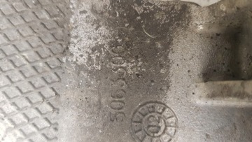 UCHYCENÍ DRŽÁKY MOTORU SAAB 9-5 95 FACELIFT 2.3T