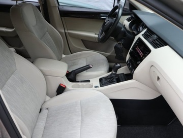 Skoda Octavia III Kombi Facelifting 2.0 TDI 150KM 2019 Skoda Octavia 2.0 TDI, Salon Polska, DSG, Navi, zdjęcie 8