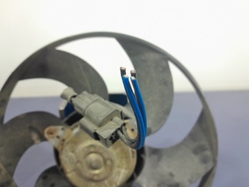 MITSUBISHI COLT MK6 Z30 1.1 75 KM VĚTRÁK VENTILÁTOR CHLADIČŮ