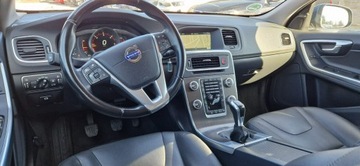 Volvo V60 I Kombi Facelifting 2.0 D4 DRIVE-E 181KM 2015 Volvo V60 Jeden Właściciel 2.0 181KM D4, zdjęcie 18