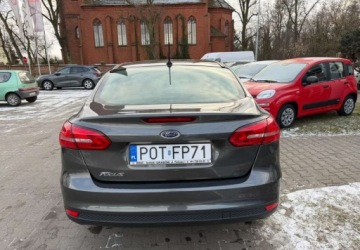 Ford Focus III Sedan Facelifting 1.6 Ti-VCT 105KM 2017 Ford Focus Ford Focus 1.6 SYNC Edition 1.6 BenzynaLPG 105KM, zdjęcie 5