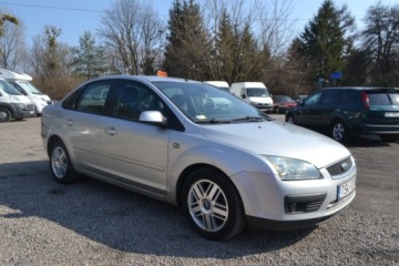 Ford Focus II Sedan 1.6 Duratorq TDCi DPF 109KM 2005 Ford Focus BEMOWO 1.6 Diesel, 2005 rok produkcji KOMIS TYSIAK, zdjęcie 2