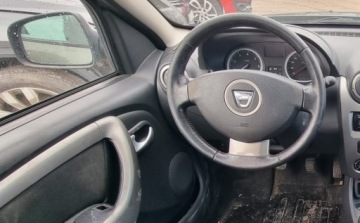 Dacia Duster I 2013 Dacia Duster 2013r, SALON POLSKA. 1.5 DCI. Uszkodzony prawy bok. Jezdzi., zdjęcie 9