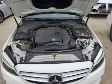 Mercedes Klasa C W205 2020 Mercedes-Benz Klasa C 300 4Matic 2020 2.0l 2.0 Benzyna 255KM, zdjęcie 6