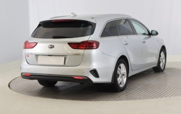 Kia Ceed III Kombi 1.6 CRDi 136KM 2021 Kia Ceed 1.6 CRDi MHEV, Salon Polska, Serwis ASO, zdjęcie 4