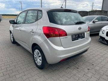 Kia Venga Mikrovan 1.4 CRDi WGT 90KM 2010 Kia Venga Klimatronik Skórana kiwrownica Tempomat