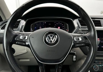 Volkswagen Tiguan II SUV 2.0 TDI 150KM 2019 Volkswagen Tiguan OFERTA BLACK WEEK 2.0 TDI 150KM Comfortline DSG Salon P, zdjęcie 7