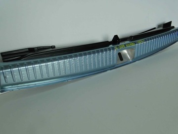 MERCEDES C CLASS S205 205 COMBI НАКЛАДКА БАГАЖНИКА ХРОМ.