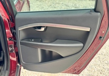 Volvo V70 III Kombi 2.5 T 231KM 2009 Volvo V70 2.5T 231KM SUMMUM Lift PDC Xenon skory ele fotele 2.5 Benzyna, zdjęcie 16