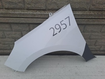 FORD FIESTA Mk8 MK 8 16-22 BŁOTNIK PRZEDNI LEWY