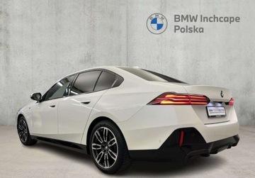 BMW Seria 5 G90-91 2024 BMW Seria 5 520i G60, M Pakiet, Harman, Faktura VAT 23, Gwarancja 2.0, zdjęcie 2