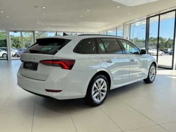 Skoda Octavia IV Kombi 2.0 TDI 115KM 2022 Skoda Octavia Ambition 1 wlasciciel Salon Polska FV 23 gwarancja dost, zdjęcie 3