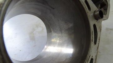 KAWASAKI KVF 750 Цилиндр Поршень Передний