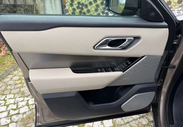 Land Rover Range Rover Velar SUV 2.0 SD4 240KM 2018 Land Rover Range Rover Velar Land Rover Range Rover Velar 2.0 Diesel 240KM, zdjęcie 31