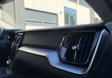 Volvo V60 II  Kombi 2.0 D3 150KM 2019 Volvo V60 Volvo V60 D3 Geartronic Momentum Pro 2.0 Diesel 150KM, zdjęcie 31