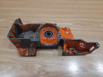 КОРПУС ДВИГАТЕЛЯ HUSQVARNA 61 KARTER ПОЛОВИНА КОРПУСА