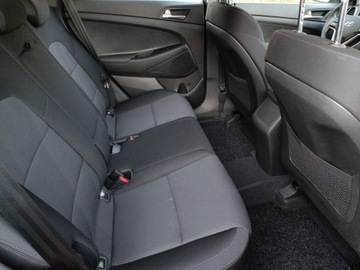 Hyundai Tucson III SUV Facelifting 1.6 GDi 132KM 2019 Hyundai Tucson 1.6 GDI BlueDrive Classic 2WD II (2, zdjęcie 12