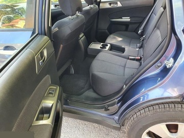 Subaru Forester III 2011 Subaru Forester 2.0D VR 000 Euro5 147 KM 2011r, zdjęcie 15