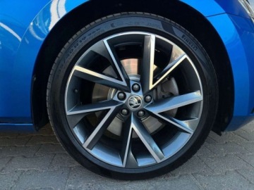 Skoda Superb III Liftback Facelifting 2.0 TSI 280KM 2021 Skoda Superb 2.0 TSI 280KM 4x4 DSG Sportline DCC Virtual Canton LED Matrix, zdjęcie 32