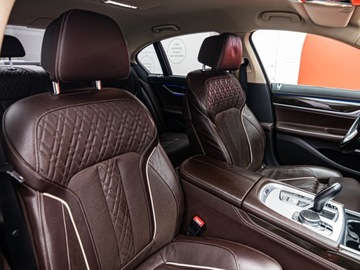 BMW Seria 7 G11-G12 Sedan 740d 320KM 2017 Od ręki - 740d xDrive Sedan 3.0 320KM 2017, zdjęcie 6