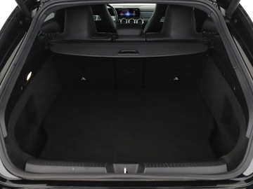 Mercedes CLA C118/X118 Shooting Brake Plug-In 1.3 250e 218KM 2023 Mercedes CLA 250 PHEV full LED skóra/alcantara, zdjęcie 19